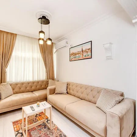 Littlehagiasophia House *