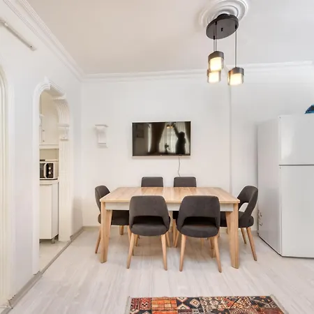 Διαμέρισμα Littlehagiasophia House *